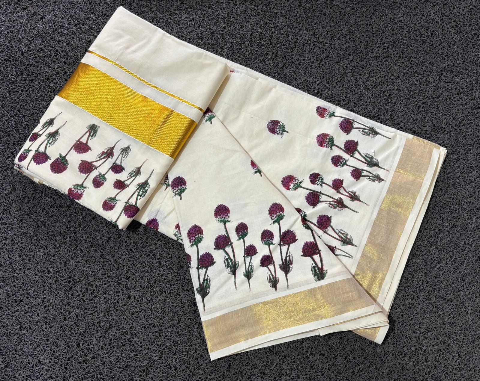 Chendumalli Floral Kerala Cotton Saree - Image 3